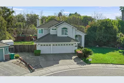 2540 Sequoia Street, Lodi, CA 95242 - Photo 2
