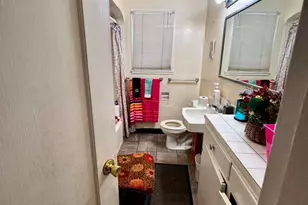 557 E 1st Ave, Chico, CA 95926 - Photo 14