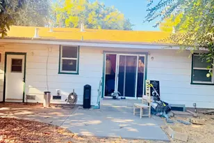 557 E 1st Ave, Chico, CA 95926 - Photo 22