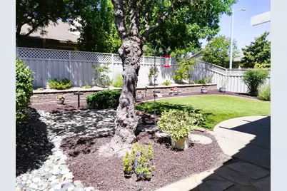 4160 Enchanted Circle, Roseville, CA 95747 - Photo 32