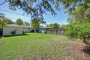 5625 V St, Sacramento, CA 95817 - Photo 10