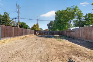 3228 6th St, Ceres, CA 95307 - Photo 22