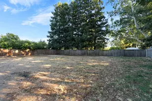 9376 Crowell Dr, Elk Grove, CA 95624 - Photo 42