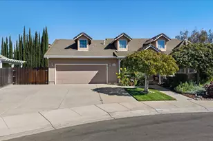 1084 Eastburg Ct, Ripon, CA 95366 - Photo 2
