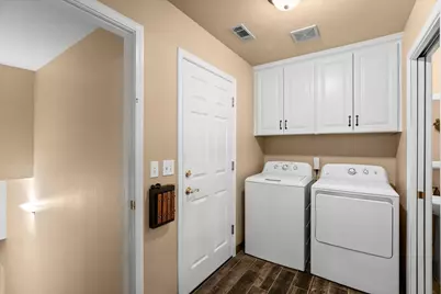 1084 Eastburg Court, Ripon, CA 95366 - Photo 34