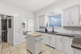 415 Sycamore Ave, Modesto, CA 95354 - Photo 22
