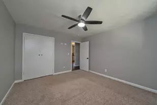 2441 Drayton Dr, Sacramento, CA 95825 - Photo 24