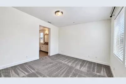 12802 Knightsbrook Avenue, Rancho Cordova, CA 95742 - Photo 32