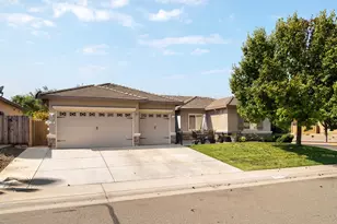 780 Griffey Way, Galt, CA 95632 - Photo 2