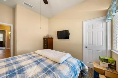780 Griffey Way, Galt, CA 95632 - Photo 32