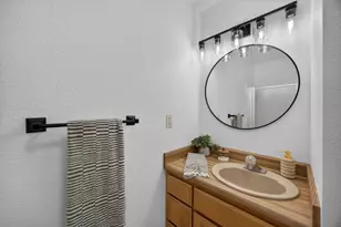 209 Daniels Dr, Auburn, CA 95603 - Photo 22