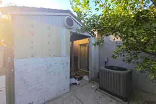 1060 Leake Cir, Woodland, CA 95776 - Photo 20
