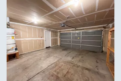1864 Woodland Drive, Yuba City, CA 95991 - Photo 16