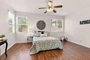 10224 Blossom Ridge Dr, Elk Grove, CA 95757 - Photo 24