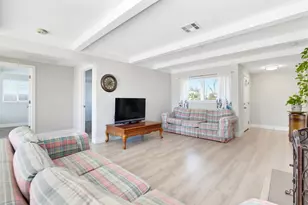 5938 N Haven Dr, North Highlands, CA 95660 - Photo 6