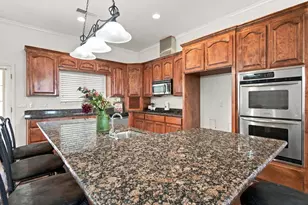 10897 E Collier Rd, Acampo, CA 95220 - Photo 18