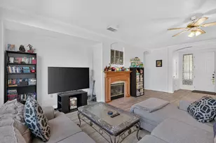 9161 Purrington Ct, Sacramento, CA 95829 - Photo 14