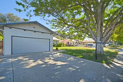 5821 14th Street, Sacramento, CA 95822 - Photo 4
