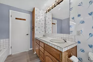 4250 Moddison Ave, Sacramento, CA 95819 - Photo 20
