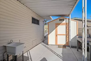 E Yosemite Ave, Manteca, CA 95336 - Photo 40