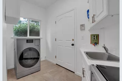 1945 Foxtail Court, Turlock, CA 95382 - Photo 24