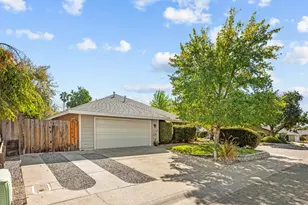 8641 Lady Jane Way, Orangevale, CA 95662 - Photo 4