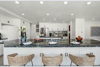 9201 La Serena Drive, Fair Oaks, CA 95628 - Photo 18