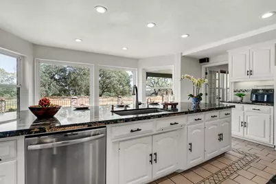 9201 La Serena Drive, Fair Oaks, CA 95628 - Photo 26