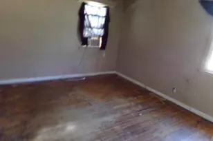 3560 23rd Ave, Sacramento, CA 95820 - Photo 8