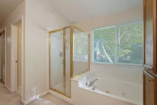 3831 Brook Valley Cir, Stockton, CA 95219 - Photo 38
