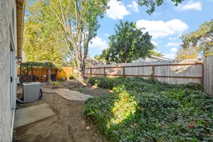 6407 Shasta Creek Way, Elk Grove, CA 95758 - Photo 32