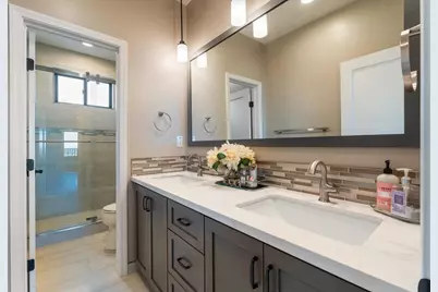 324 Tobrurry Way, Folsom, CA 95630 - Photo 32