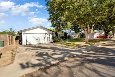3704 Kona Oak Drive, Modesto, CA 95355 - Photo 6