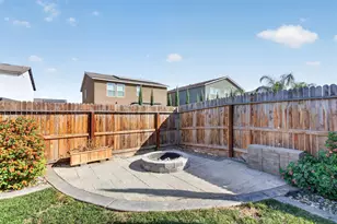 392 Broadstone Ct, Los Banos, CA 93635 - Photo 26