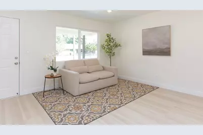 2135 Idaho Avenue, Stockton, CA 95204 - Photo 8