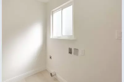 2135 Idaho Avenue, Stockton, CA 95204 - Photo 16