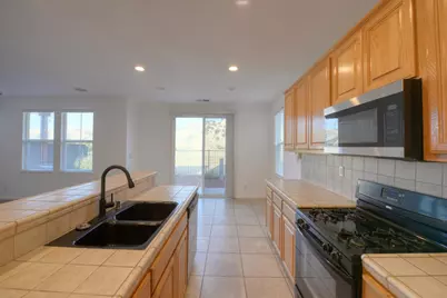9387 Vintner Circle, Patterson, CA 95363 - Photo 16