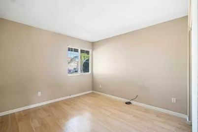 214 Shadywood Avenue, Lathrop, CA 95330 - Photo 20