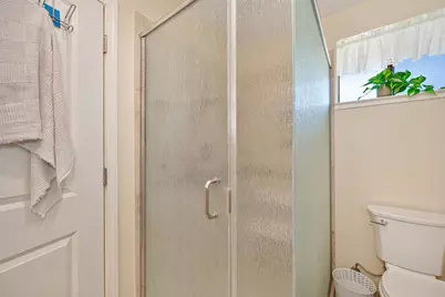 4146 Dena Way, Sacramento, CA 95821 - Photo 32