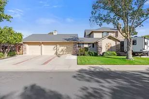 2001 El Toro Way, Modesto, CA 95355 - Photo 2