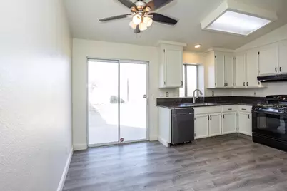 6013 Tennessee Avenue, Riverbank, CA 95367 - Photo 8
