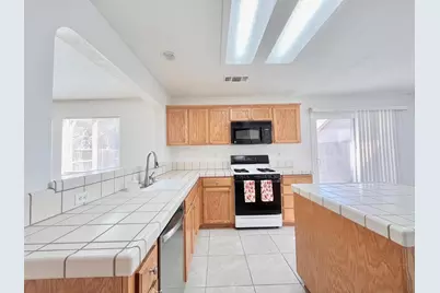4204 Evolution Way, Modesto, CA 95356 - Photo 10