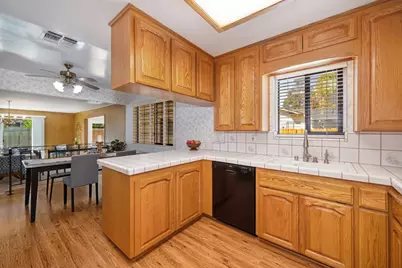 4401 Marley Drive, Sacramento, CA 95821 - Photo 12