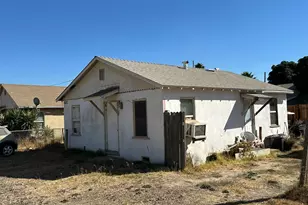 527 S Abbie St, Empire, CA 95319 - Photo 10