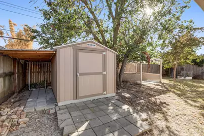 2266 Craig Avenue, Sacramento, CA 95832 - Photo 38