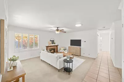 7019 Ursa Parkway, Sacramento, CA 95823 - Photo 8
