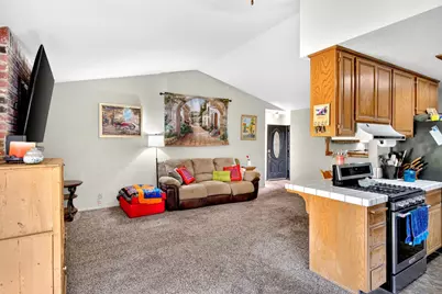 92 Wetherly Circle, Woodbridge, CA 95258 - Photo 10