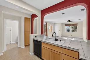 10937 Oakham Dr, Rancho Cordova, CA 95670 - Photo 30