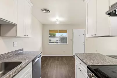 3316 Sherwood Avenue #36, Modesto, CA 95350 - Photo 8
