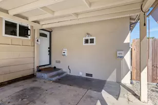 2321 Pamela Ln, Sacramento, CA 95825 - Photo 2
